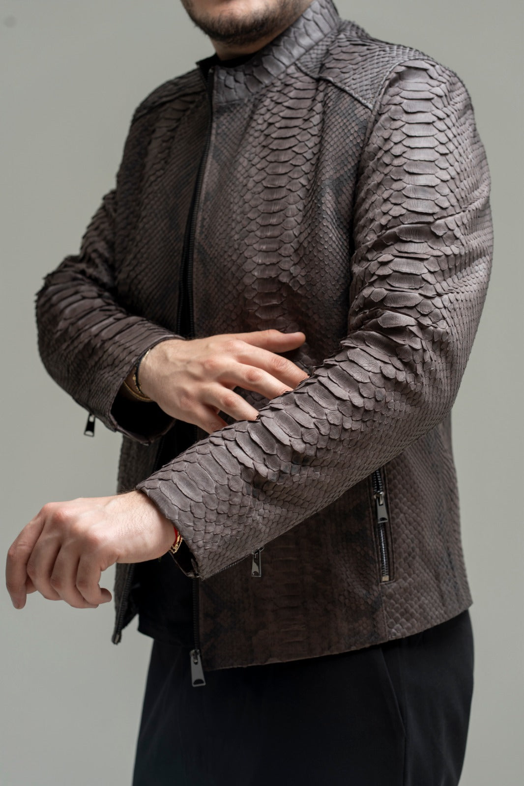 Jachetă Bărbătească din Piele Naturală – Textură Exotică Python Grey
