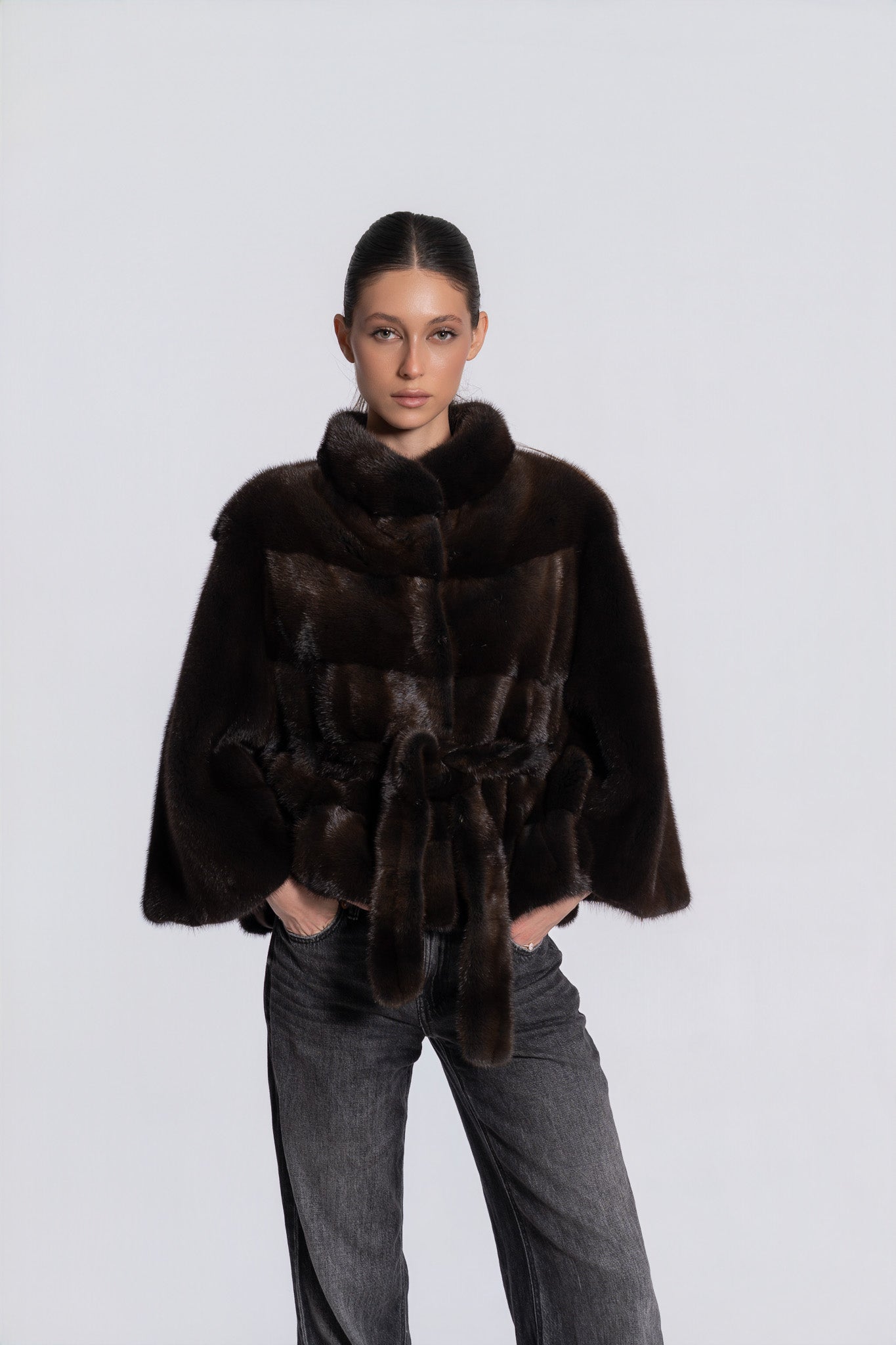 Blană Naturală de Vizon cu Cordon – Rich Brown