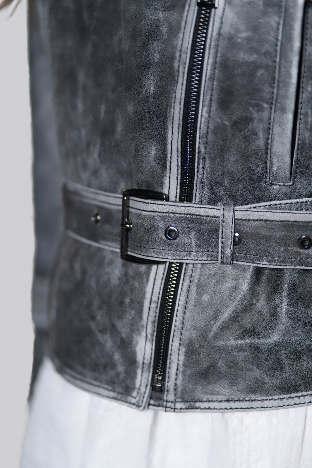 Geaca de piele de ovina biker vintage