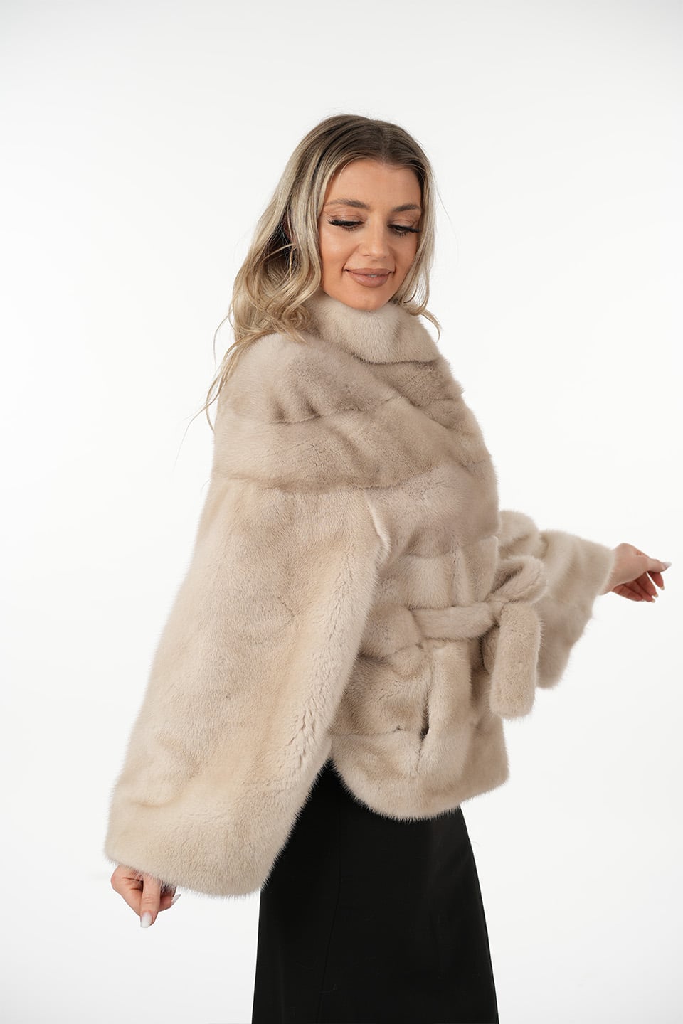 Haină din blană de vizon bucată întreagă - BEJ