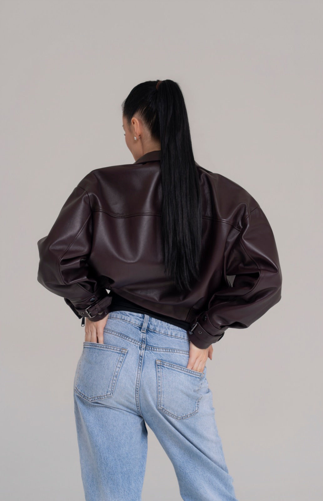 Jachetă Bomber Cropped din Piele Naturală – Dark Burgundy