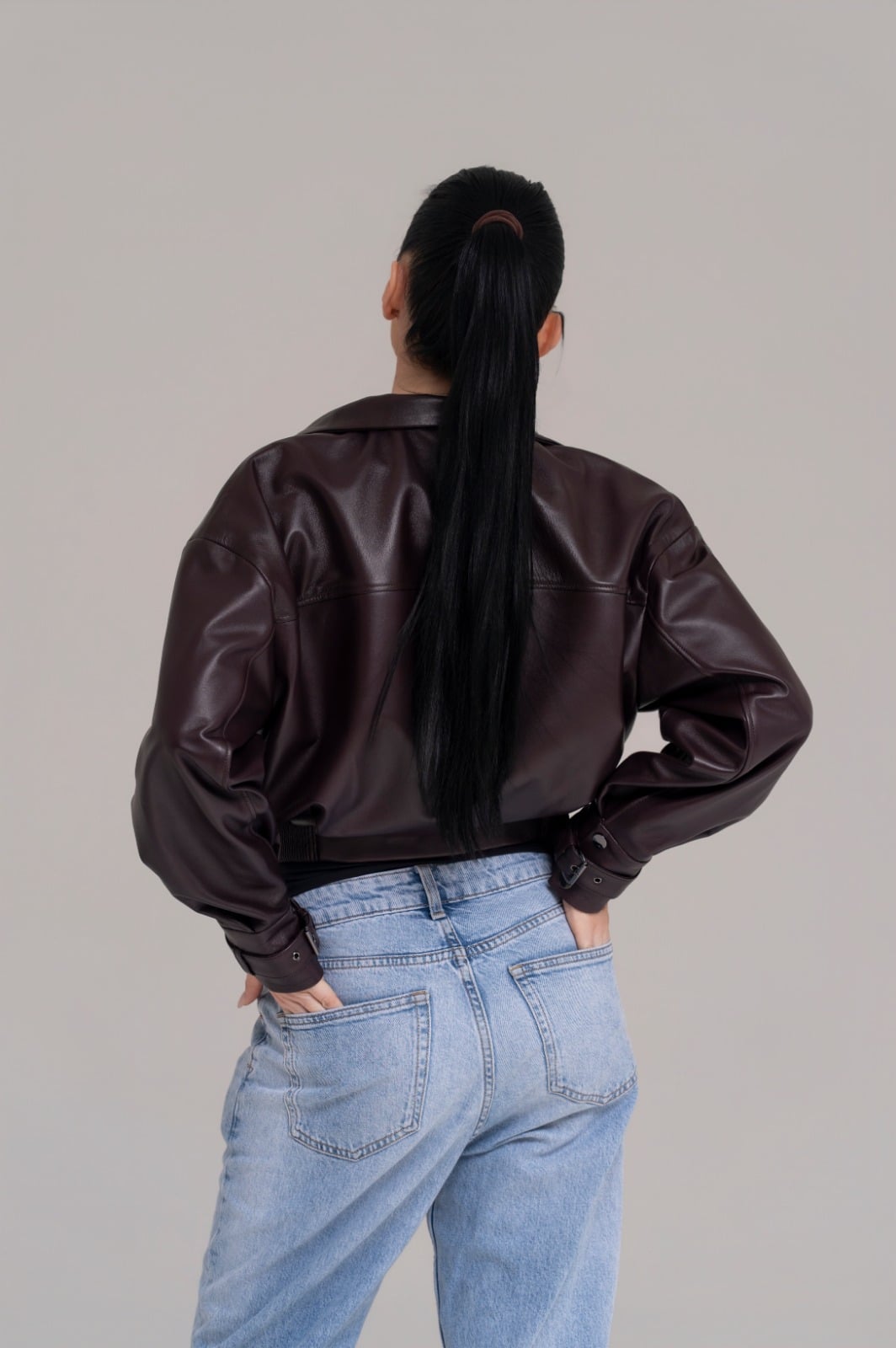 Jachetă Bomber Cropped din Piele Naturală – Dark Burgundy