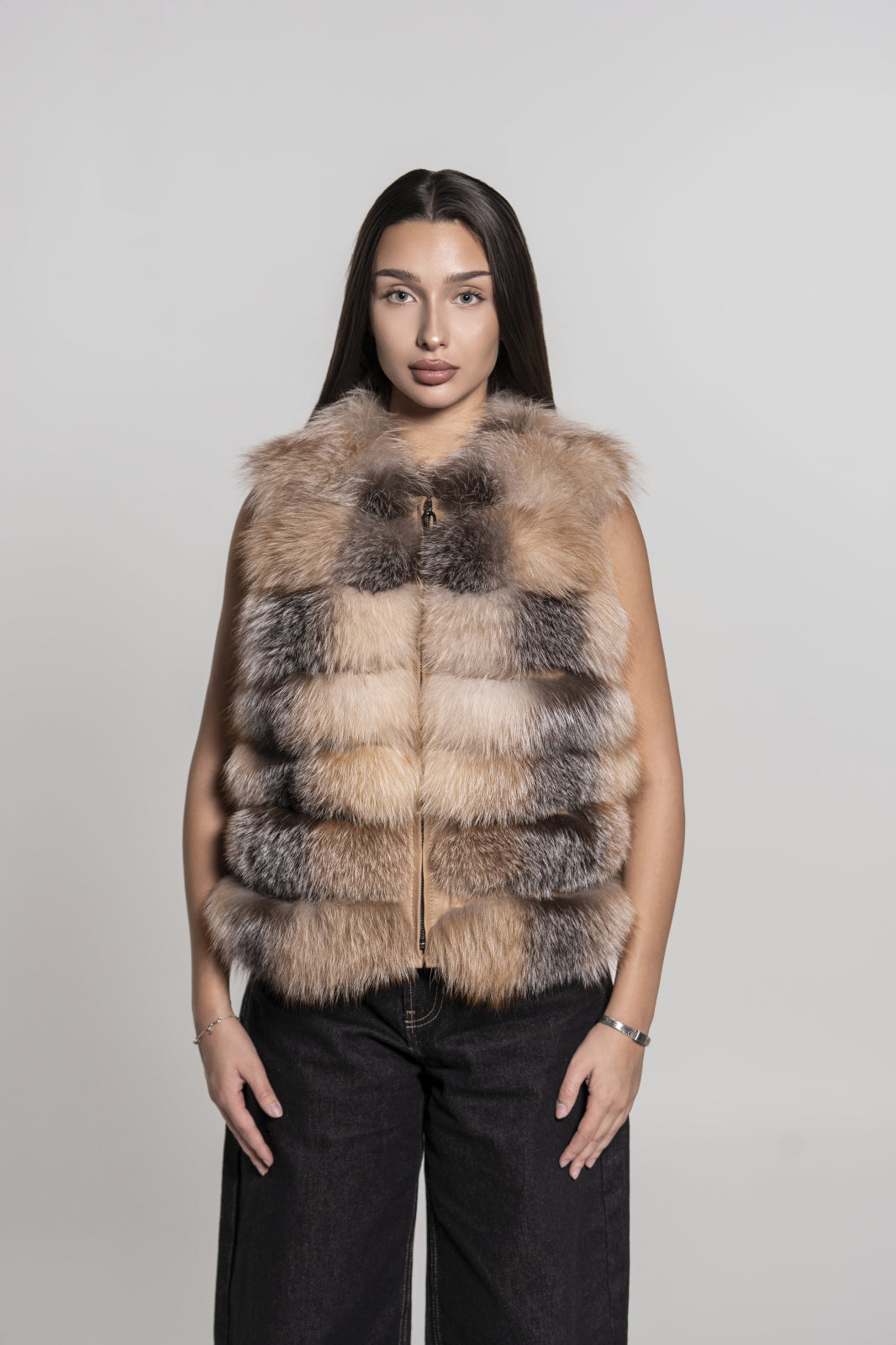 Model 6 în 1 vulpe canadiană